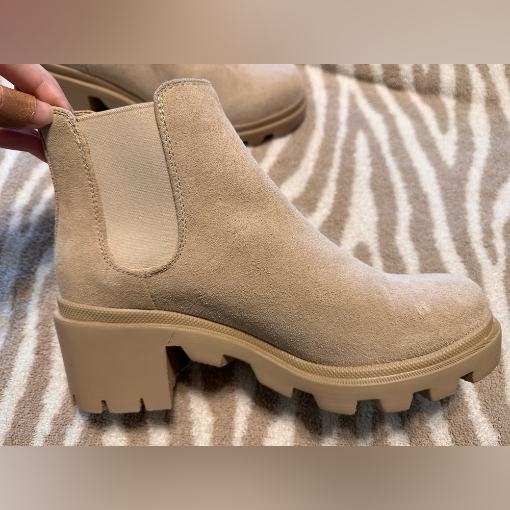 Tan-suede combat boots- Steve Madden worn once!